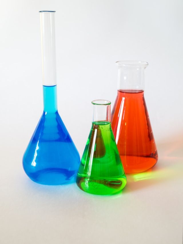 what is a compound in chemistry