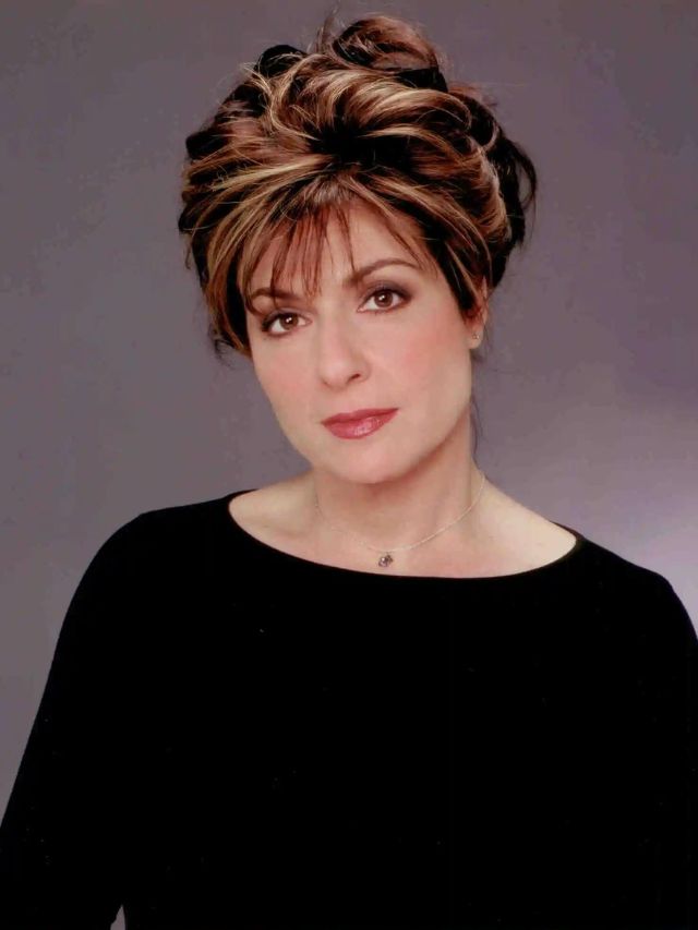 Caroline Aaron